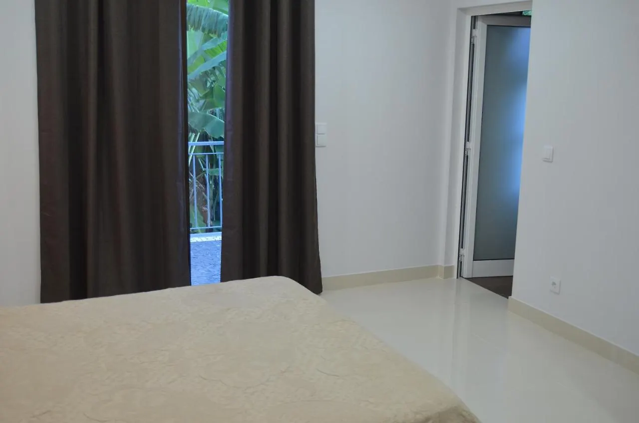 Descobrir Madeira Com Carro Gratis. Villa Gaula